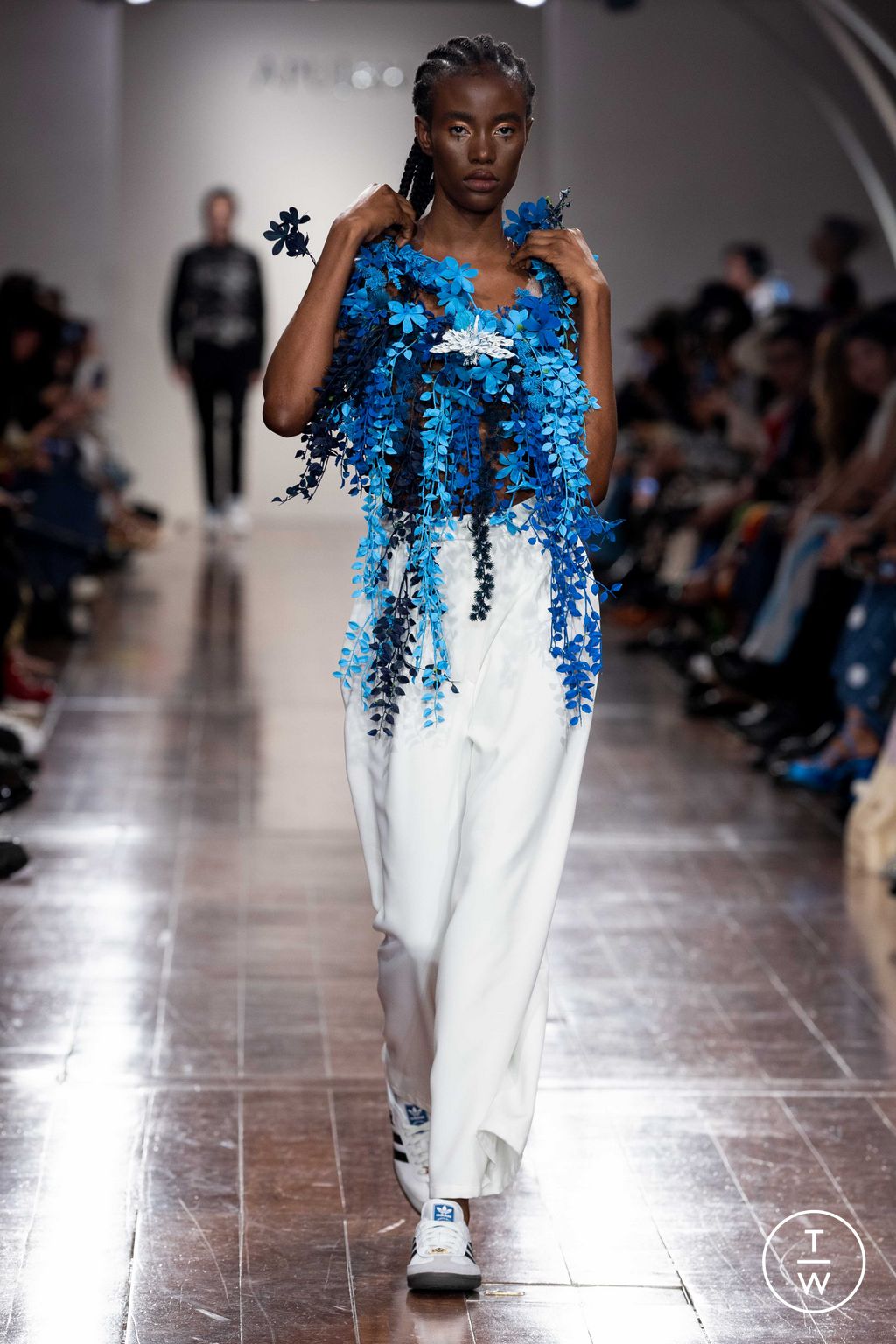 Fashion Week London Spring/Summer 2024 look 15 from the APUJAN collection womenswear