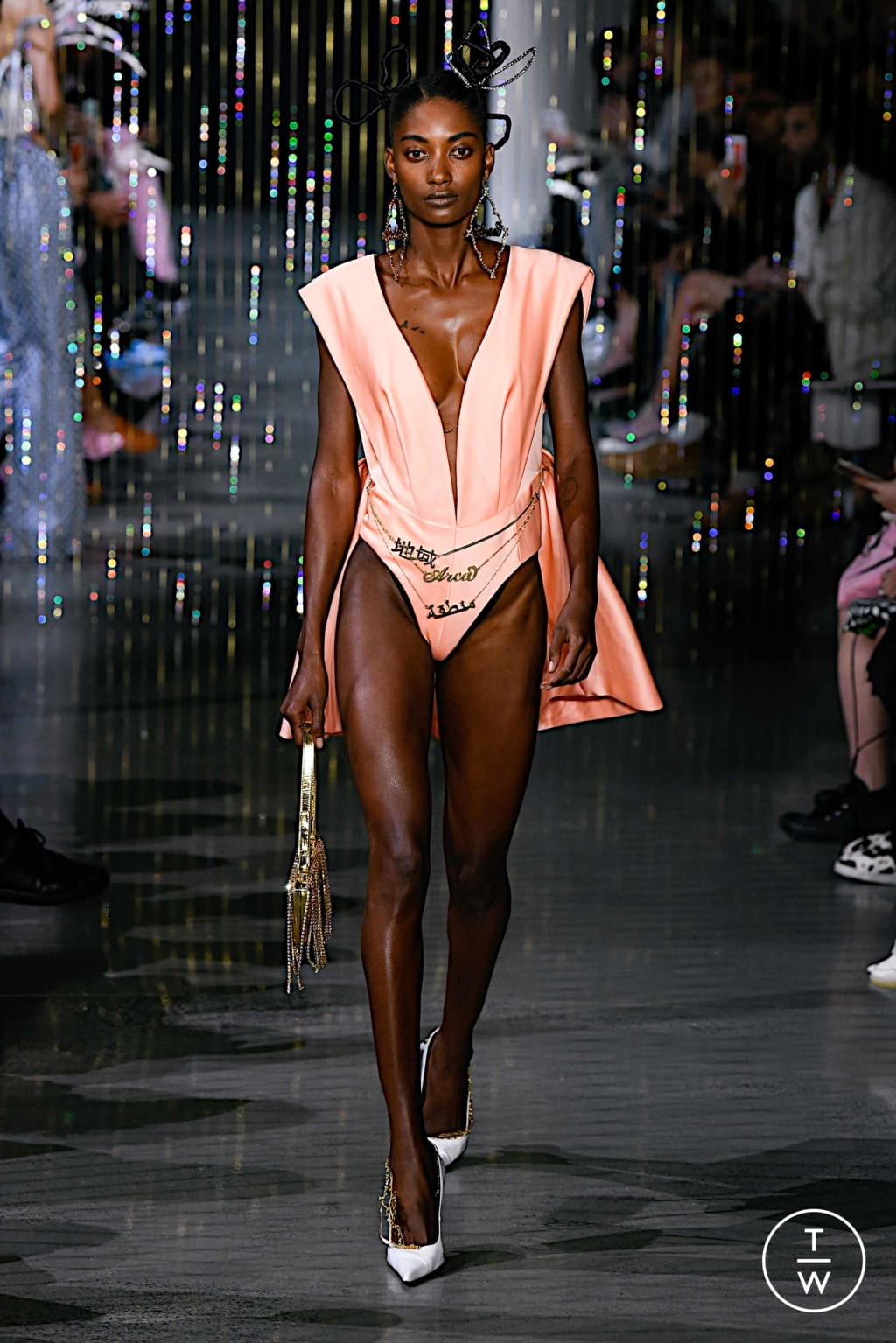Fashion Week New York Spring/Summer 2020 look 29 from the Area collection 女装