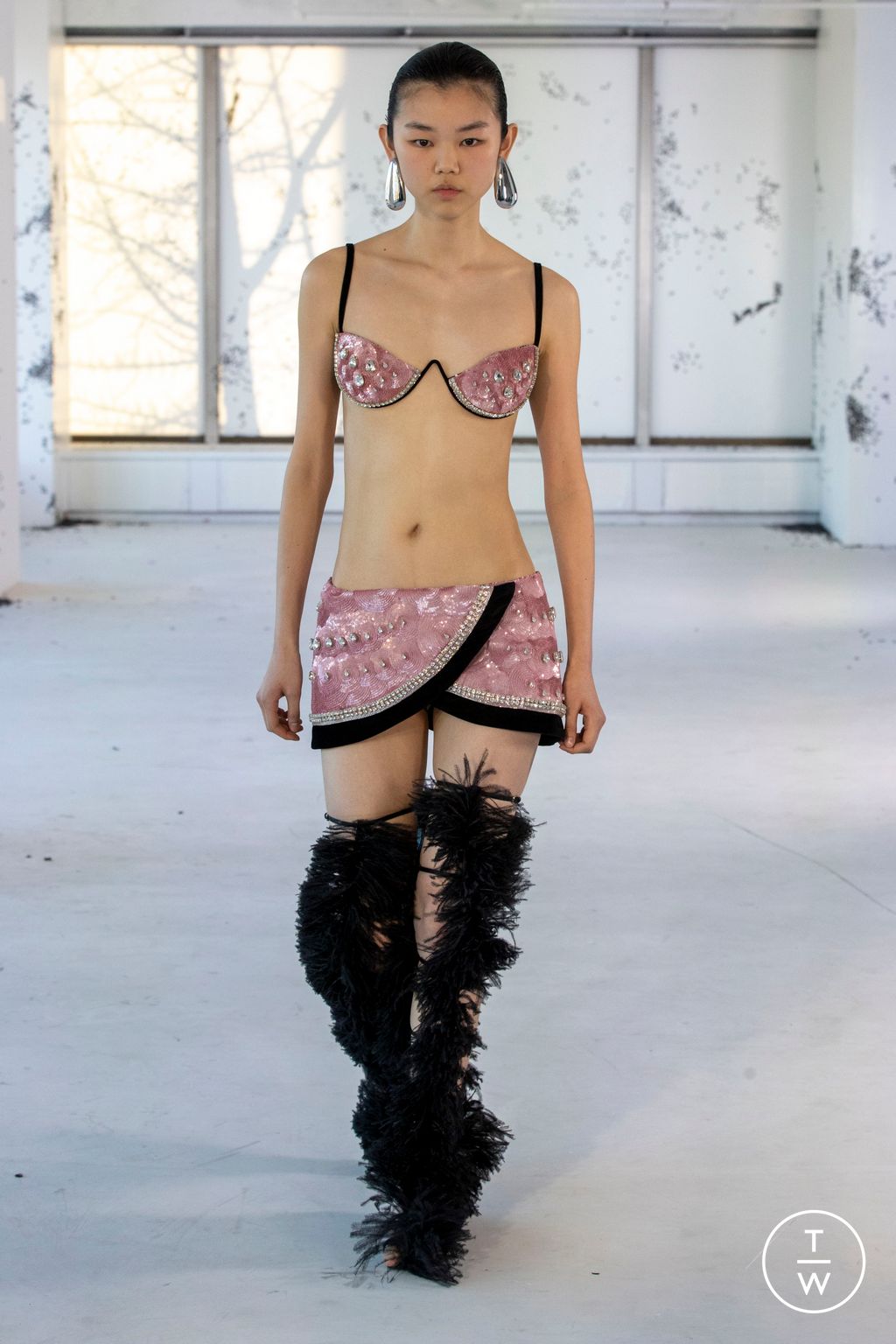 Fashion Week New York Spring/Summer 2023 look 9 from the Area collection womenswear