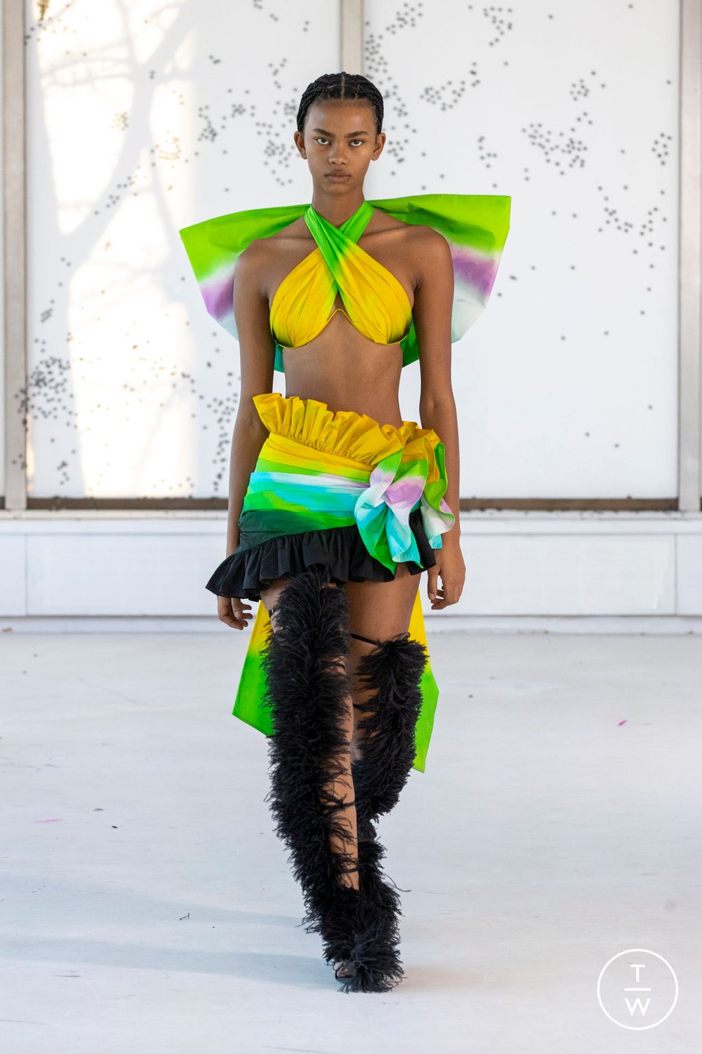 Fashion Week New York Spring/Summer 2023 look 14 from the Area collection 女装