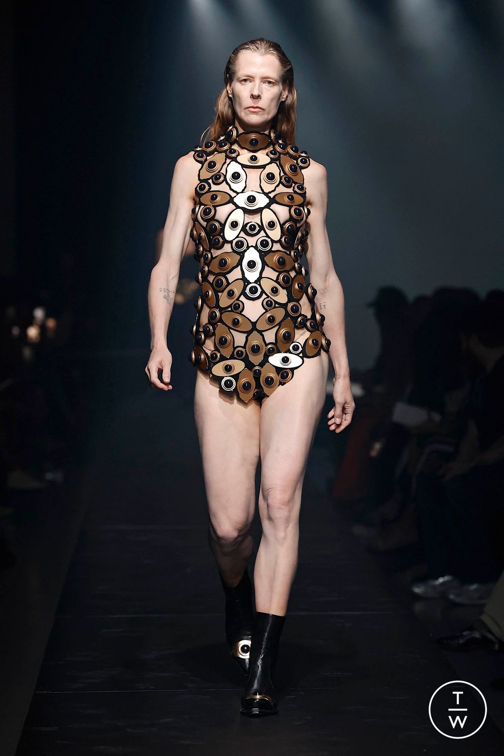 Fashion Week New York Fall/Winter 2024 look 2 from the Area collection 女装