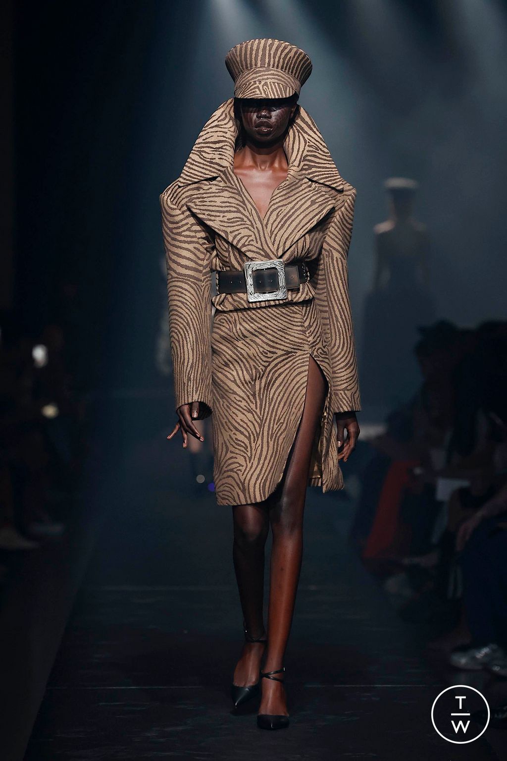 Fashion Week New York Fall/Winter 2024 look 25 from the Area collection womenswear