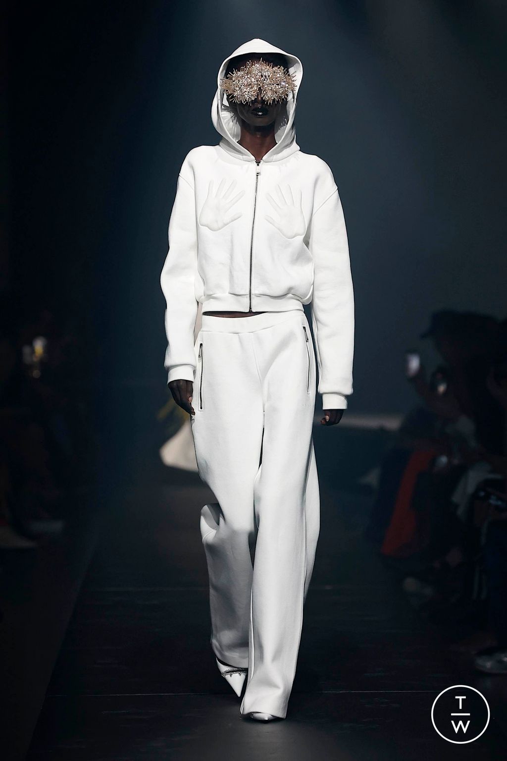 Fashion Week New York Fall/Winter 2024 look 31 from the Area collection 女装