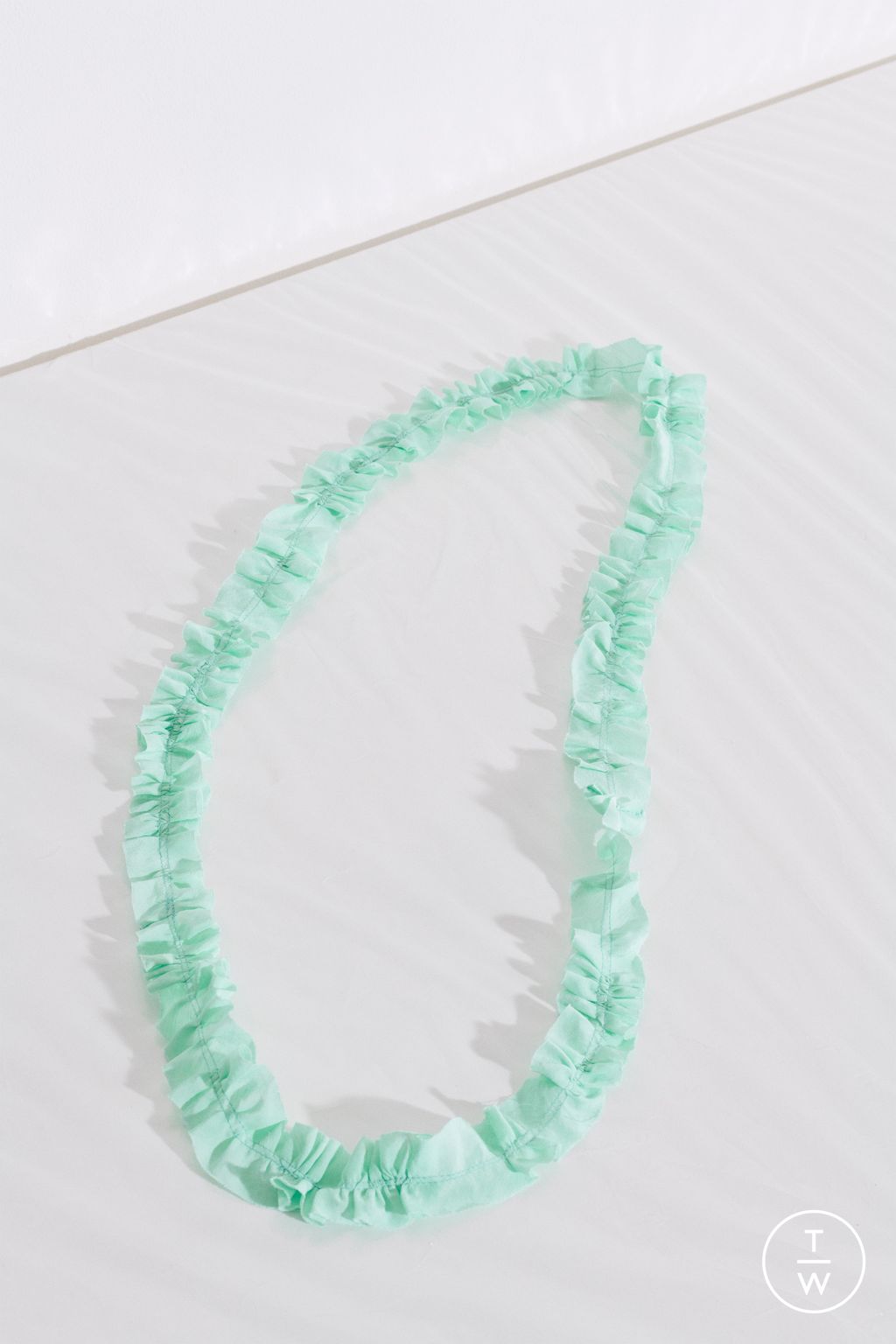 Fashion Week Paris Spring/Summer 2023 look 8 from the Christian Wijnants collection womenswear accessories