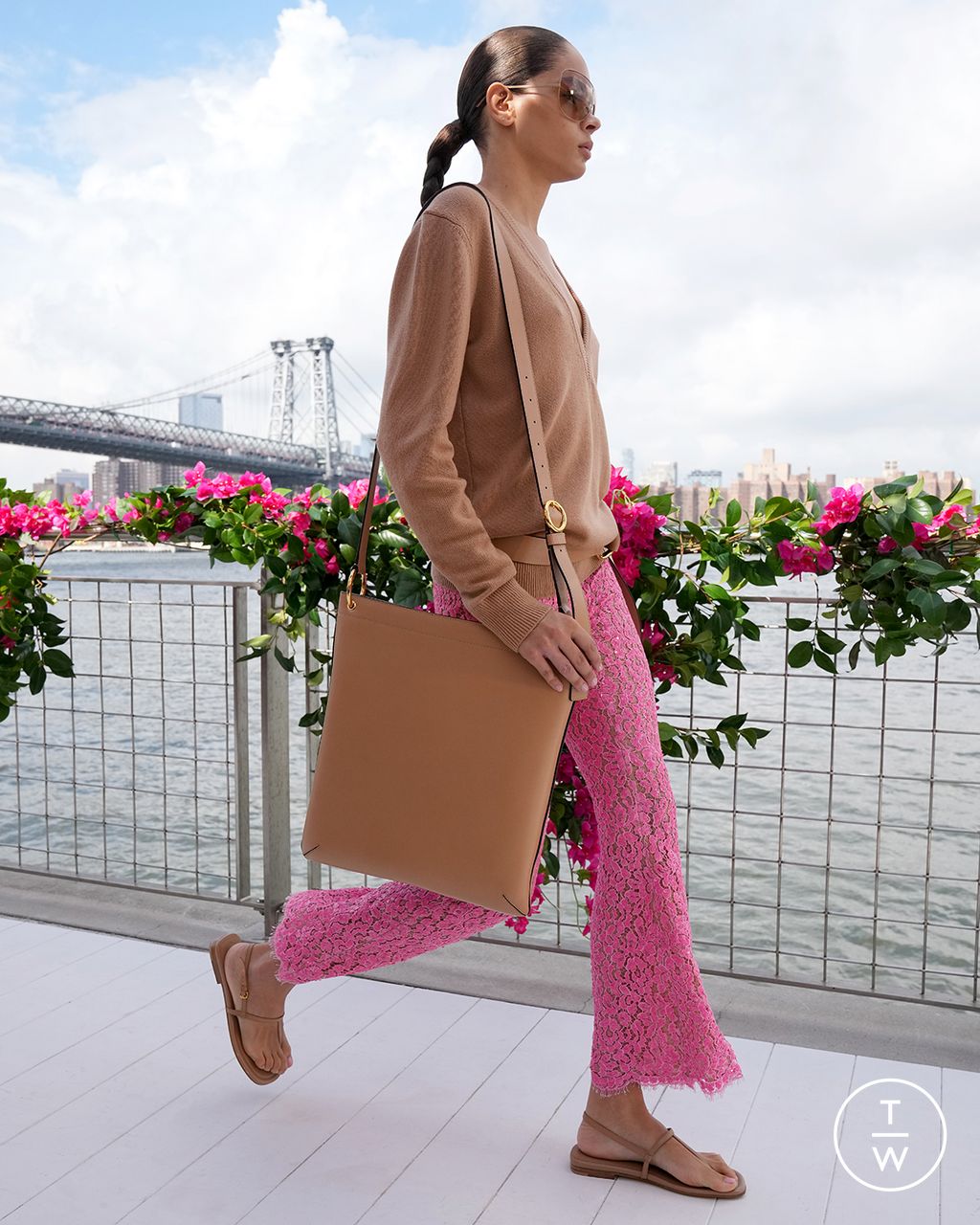 Fashion Week New York Spring/Summer 2024 look 5 from the Michael Kors Collection collection womenswear accessories