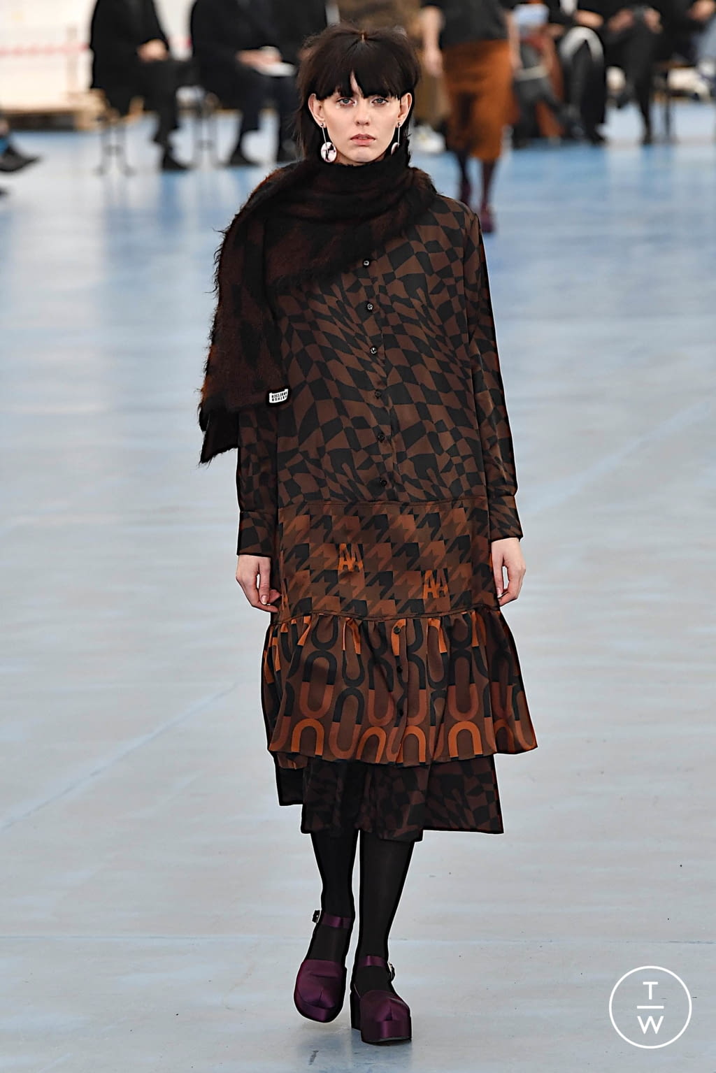 Fashion Week Milan Fall/Winter 2020 look 29 from the Arthur Arbesser collection womenswear
