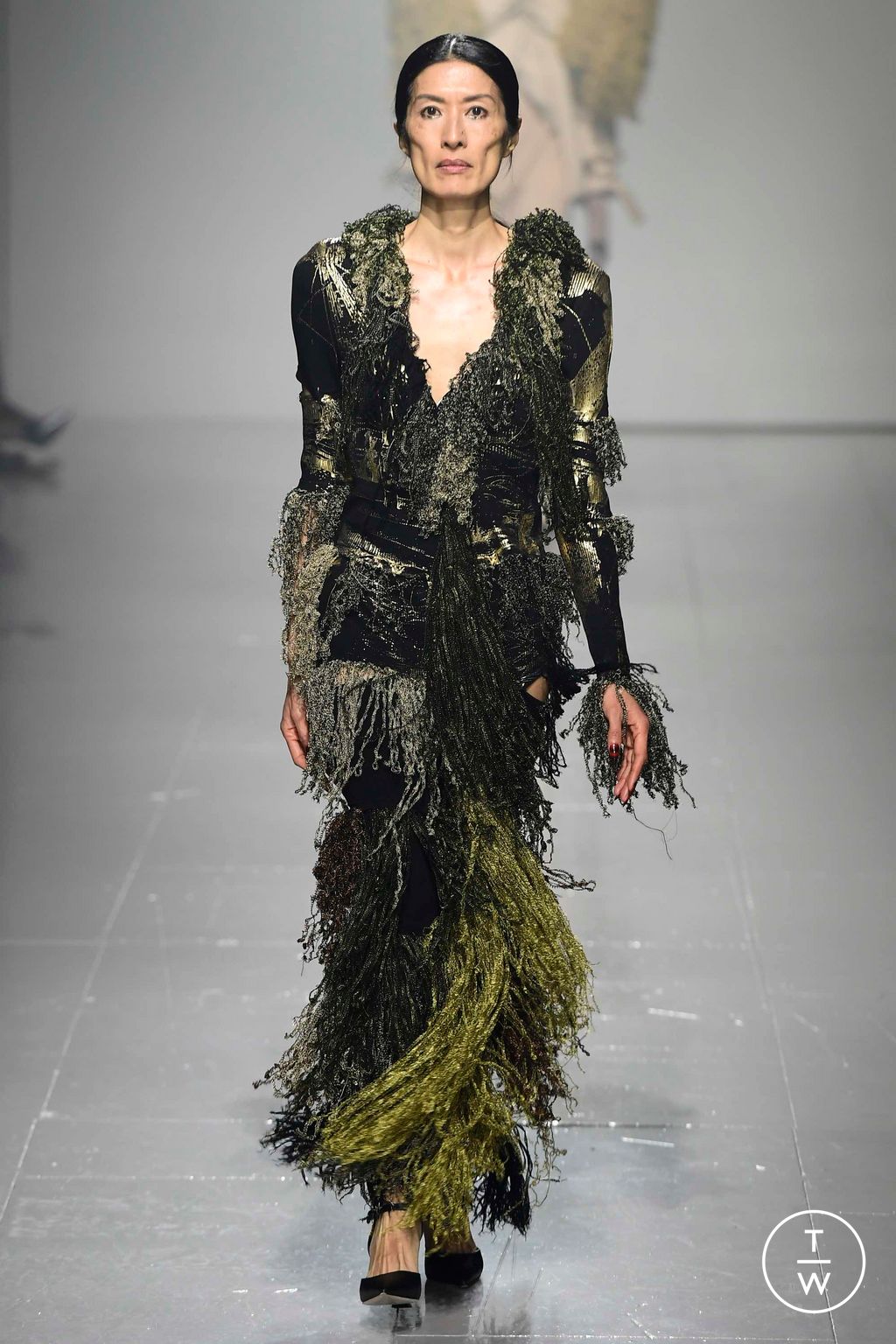 Fashion Week London Fall/Winter 2023 look 2 from the Asai collection 女装
