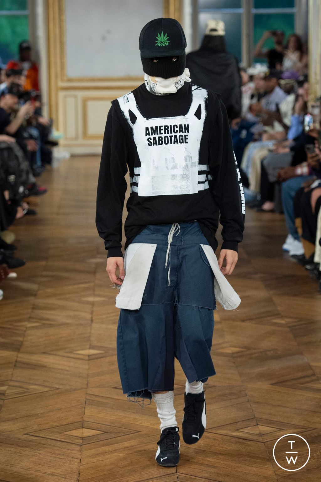 Fashion Week Paris Spring-Summer 2025 look 4 from the AWGE collection menswear