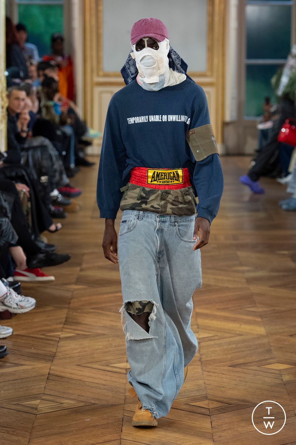 Fashion Week Paris Spring-Summer 2025 look 17 from the AWGE collection menswear