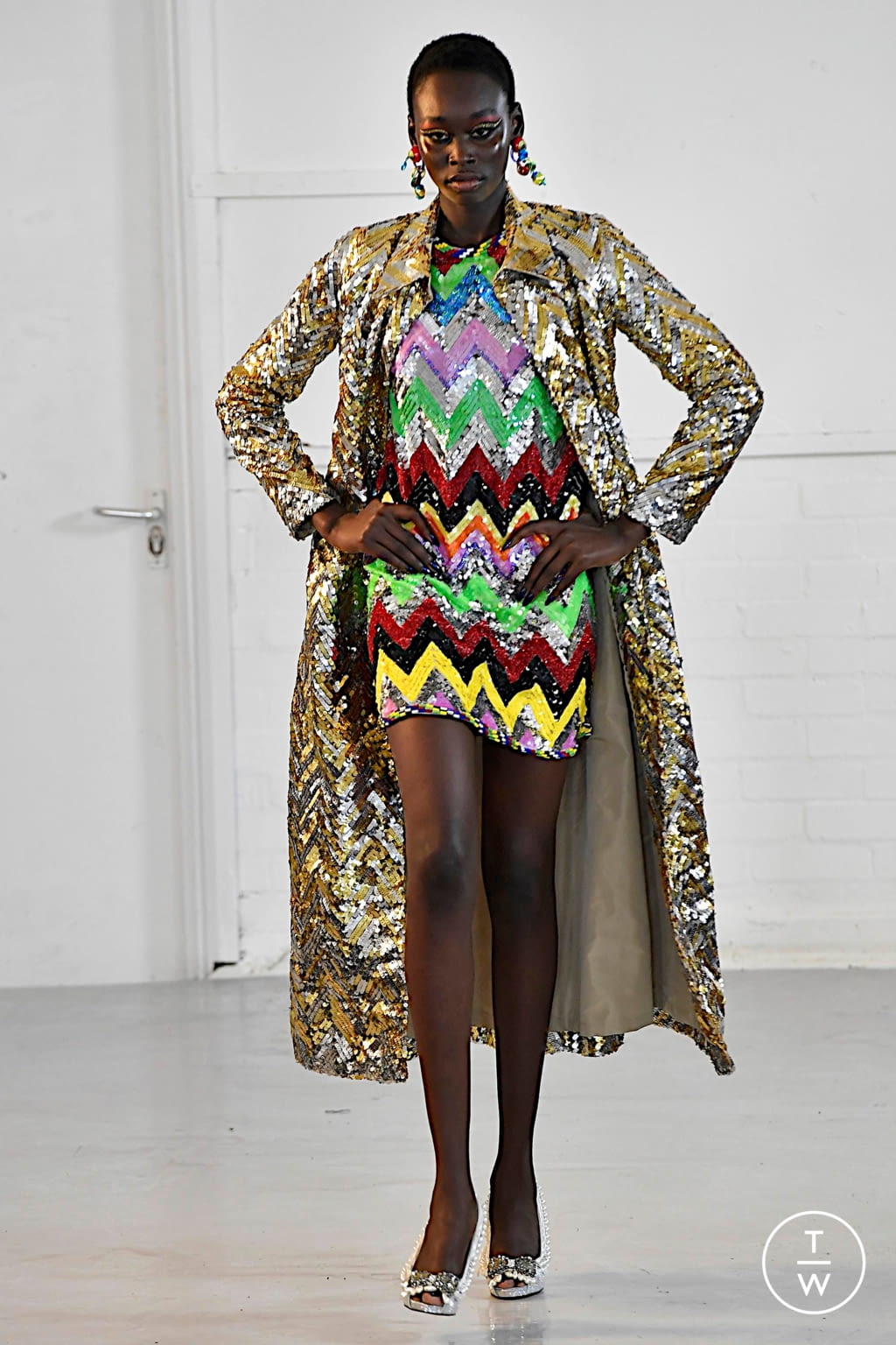 Fashion Week London Fall/Winter 2020 look 25 from the Ashish collection womenswear