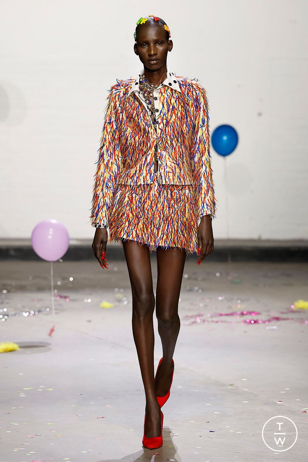 Fashion Week London Fall/Winter 2025 look 24 from the Ashish collection womenswear