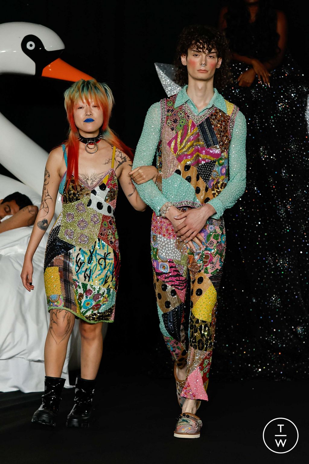 Fashion Week London Spring/Summer 2024 look 6 from the Ashish collection womenswear