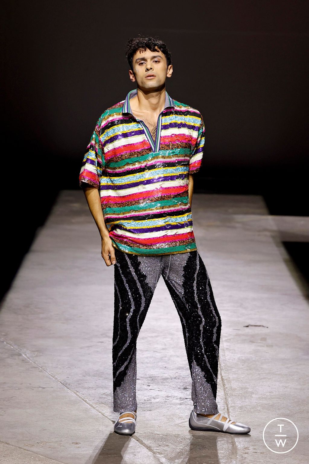 Fashion Week London Spring/Summer 2026 look 9 from the Ashish collection womenswear