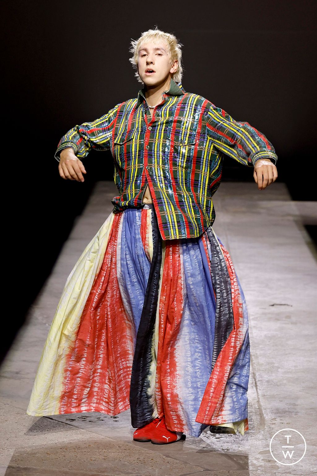 Fashion Week London Spring/Summer 2026 look 11 from the Ashish collection womenswear