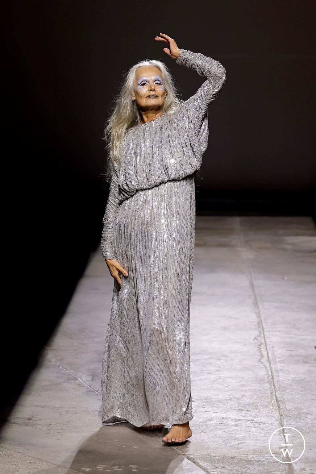 Fashion Week London Spring/Summer 2026 look 36 from the Ashish collection womenswear