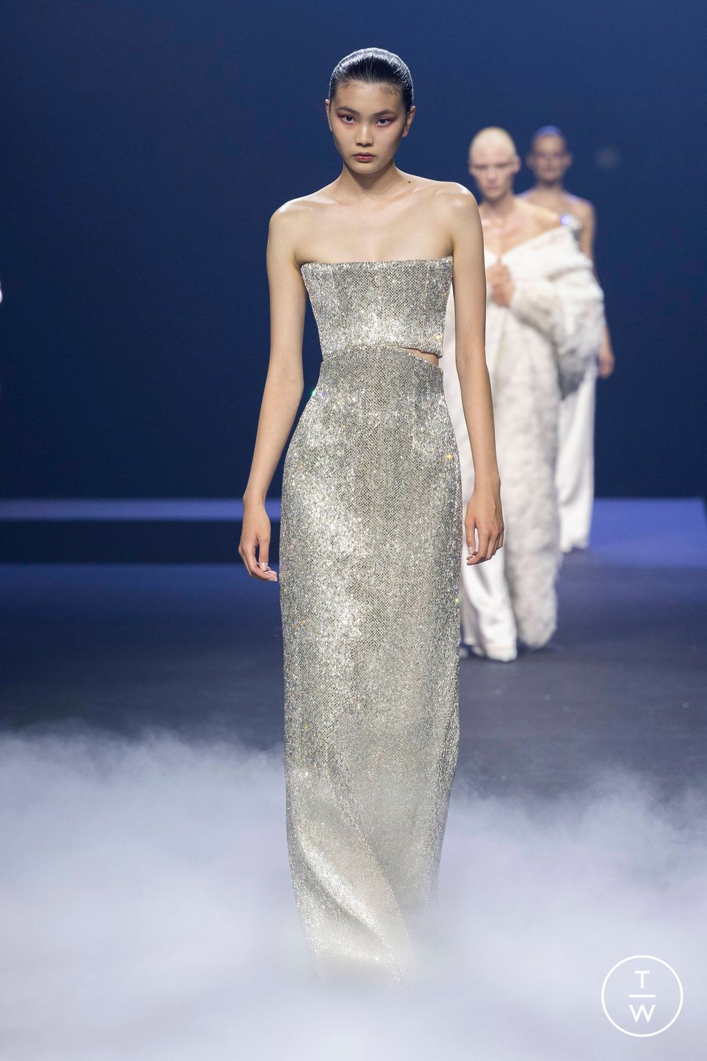 Fashion Week Paris Fall/Winter 2023 look 12 from the Ashi Studio collection 高级定制