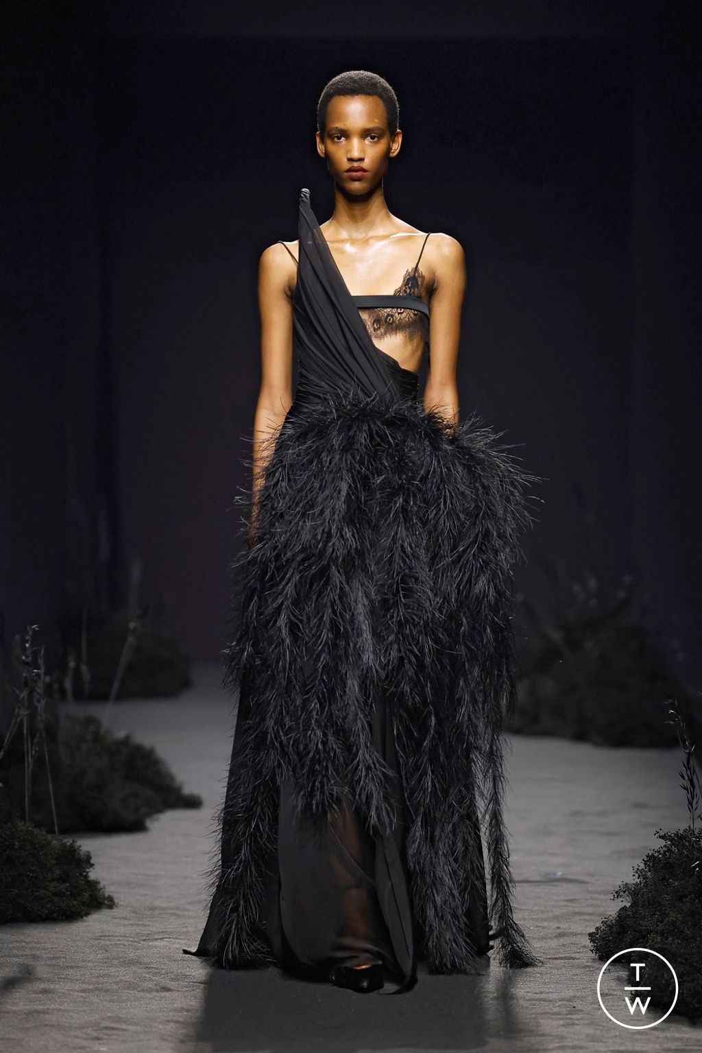 Fashion Week Paris Fall/Winter 2024 look 14 de la collection Ashi Studio couture