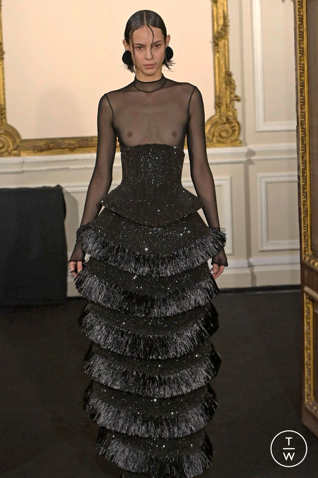 Fashion Week Paris Spring/Summer 2024 look 21 from the Ashi Studio collection couture