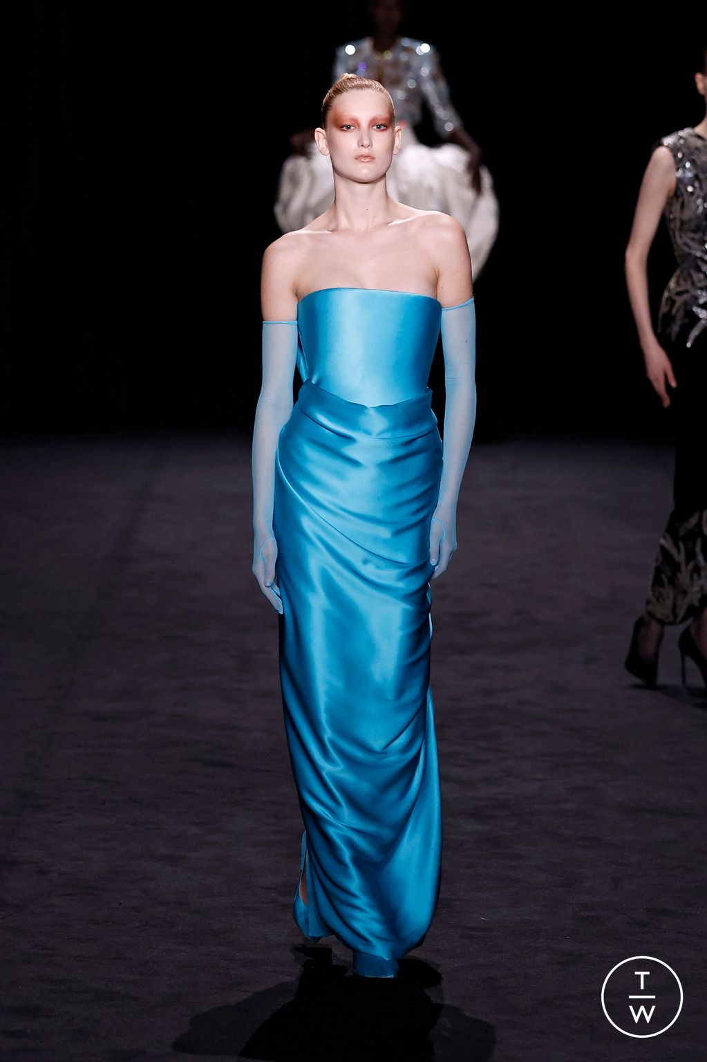 Fashion Week Paris Spring-Summer 2025 look 13 from the Ashi Studio collection couture
