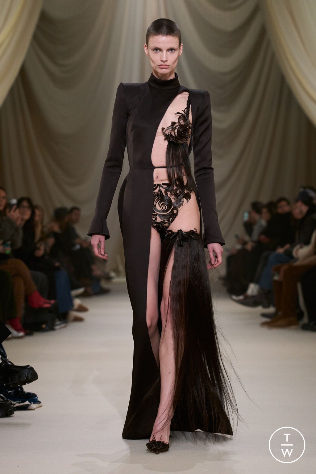 Fashion Week Paris Spring/Summer 2026 look 1 from the Ashi Studio collection couture