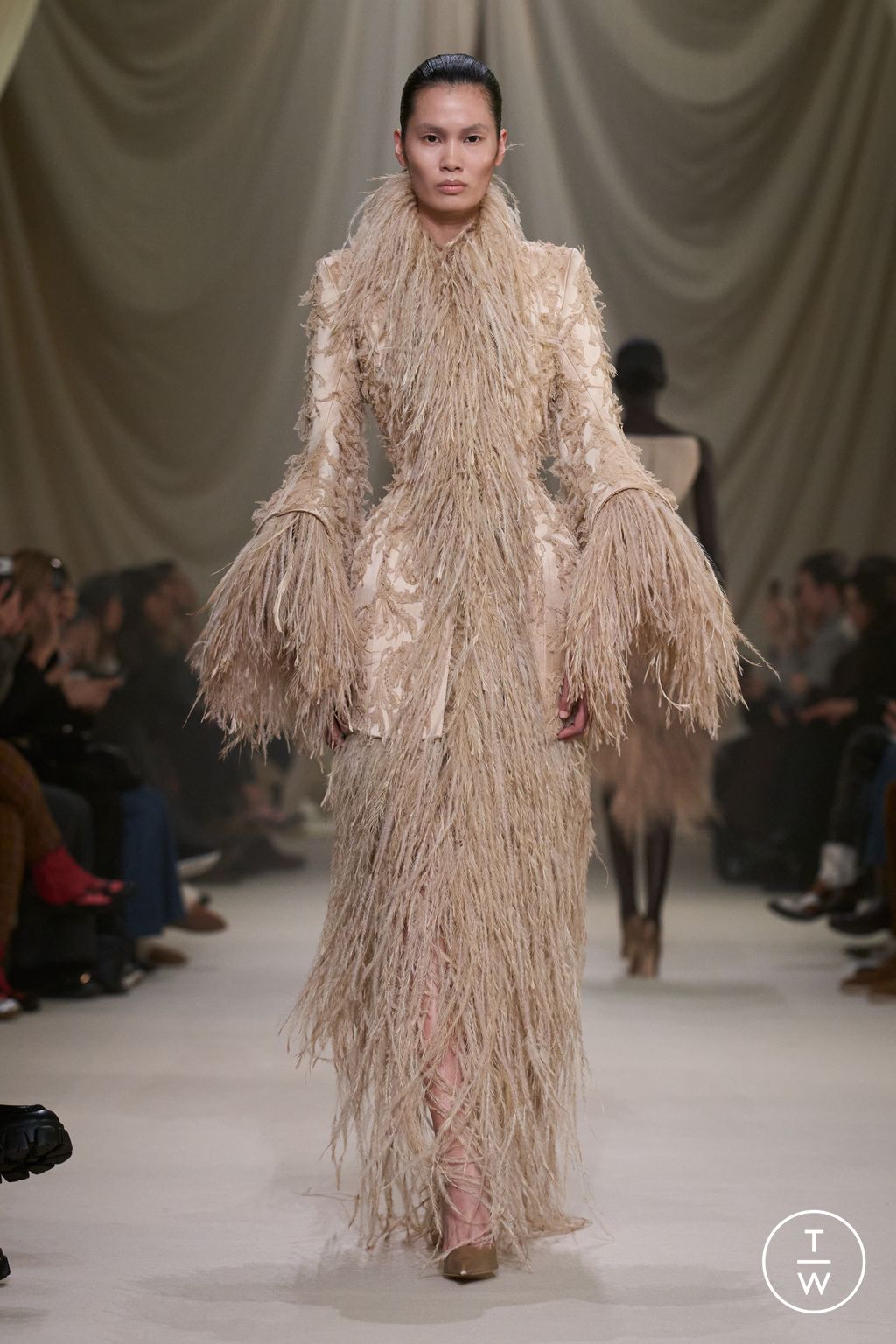 Fashion Week Paris Spring/Summer 2026 look 9 from the Ashi Studio collection couture