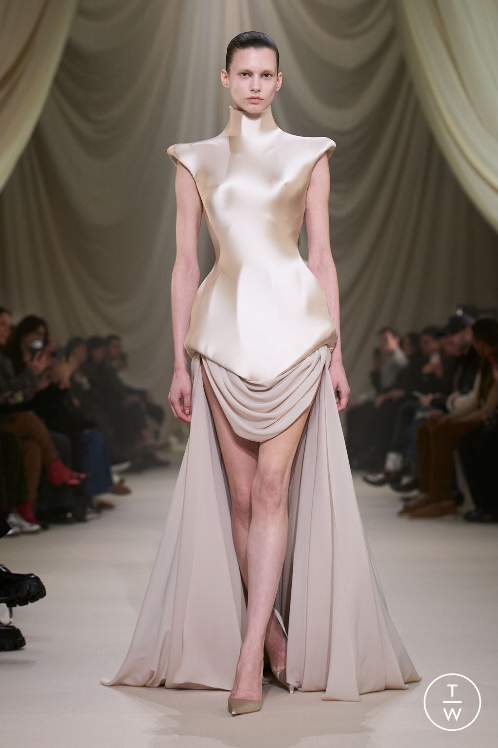 Fashion Week Paris Spring/Summer 2026 look 12 from the Ashi Studio collection couture
