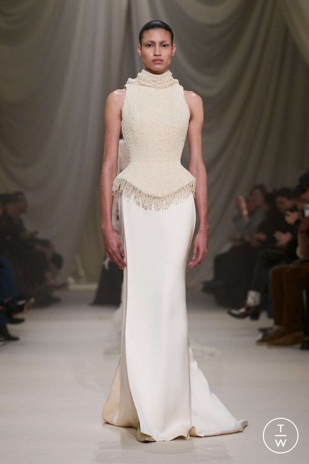 Fashion Week Paris Spring/Summer 2026 look 21 from the Ashi Studio collection couture