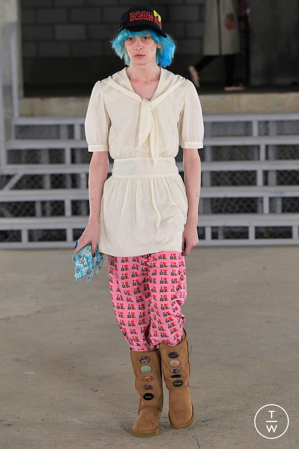 Fashion Week London Spring/Summer 2024 look 20 from the Ashley Williams collection womenswear