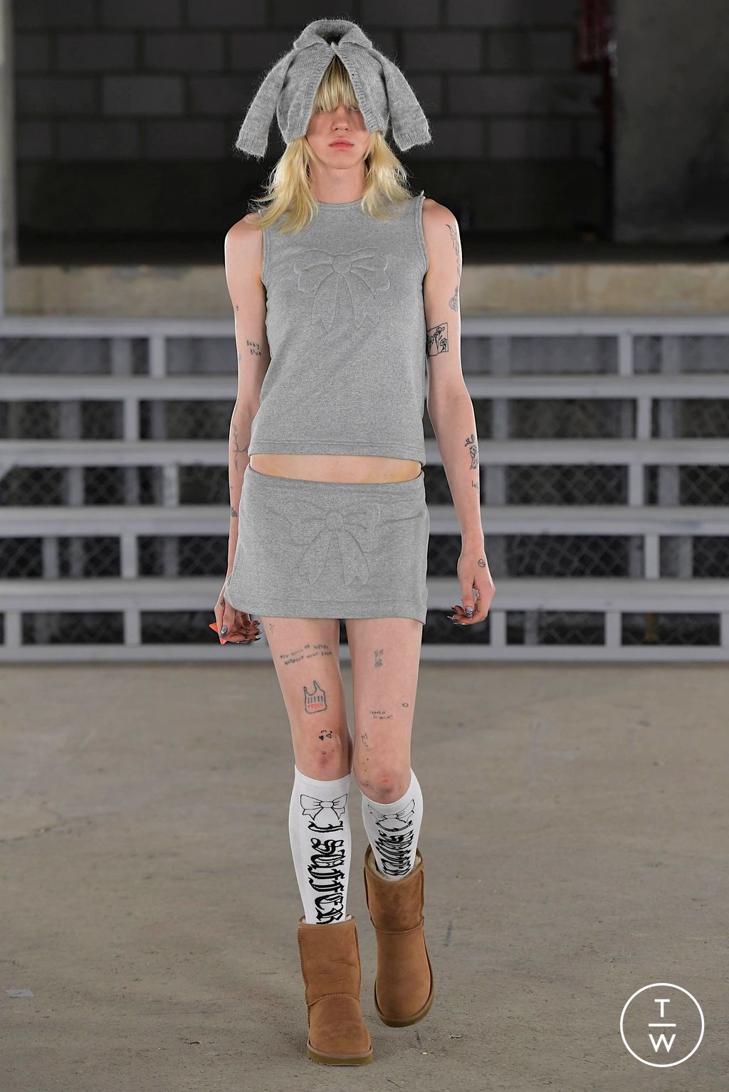 Fashion Week London Spring/Summer 2024 look 40 from the Ashley Williams collection womenswear