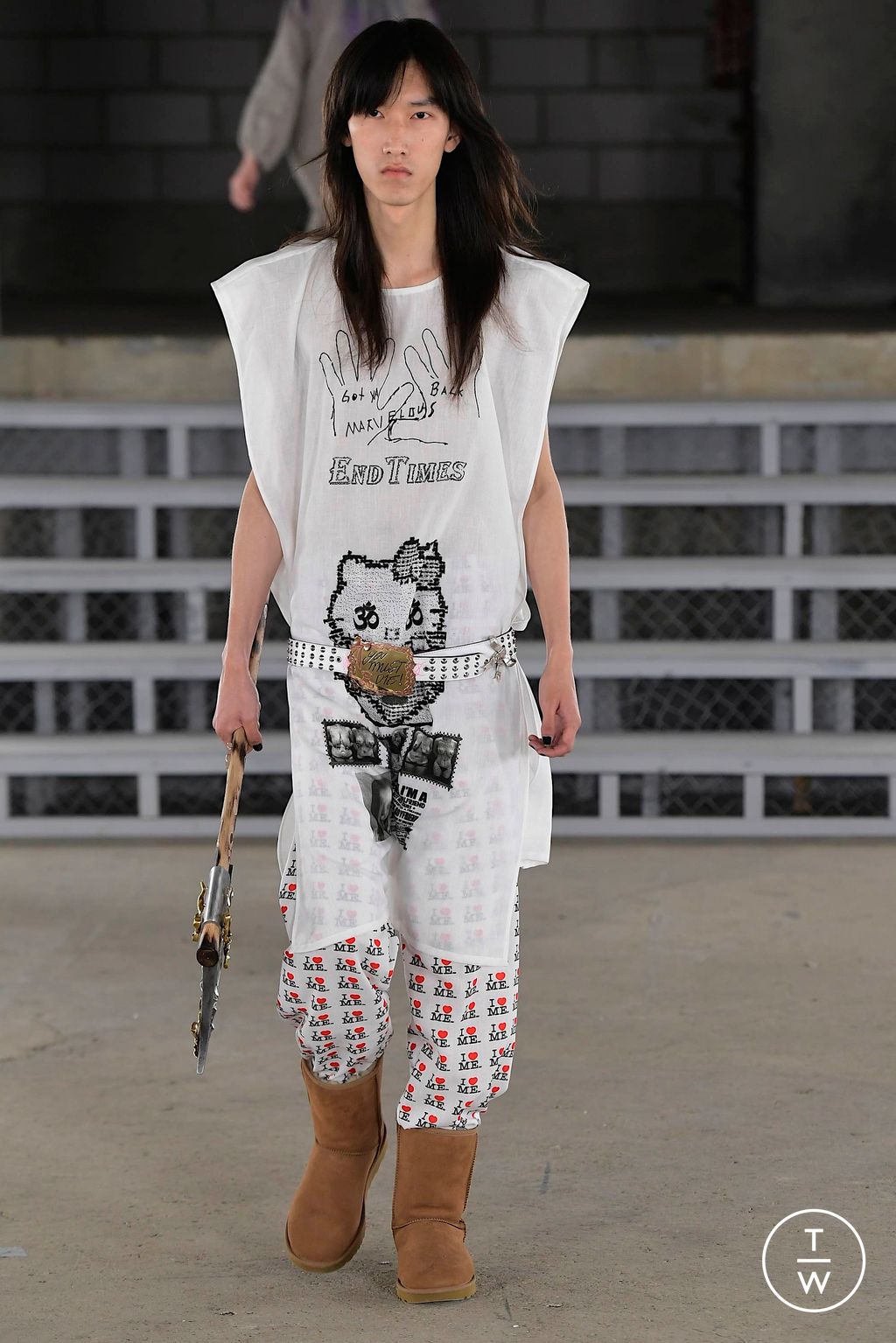 Fashion Week London Spring/Summer 2024 look 44 from the Ashley Williams collection womenswear