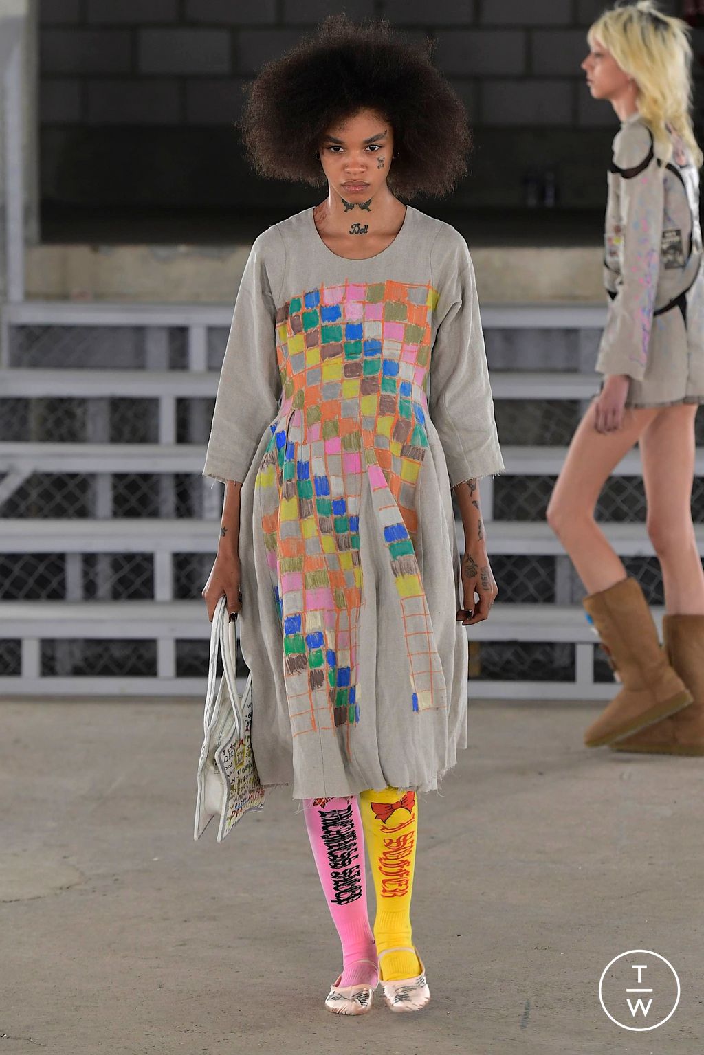 Fashion Week London Spring/Summer 2024 look 48 from the Ashley Williams collection 女装