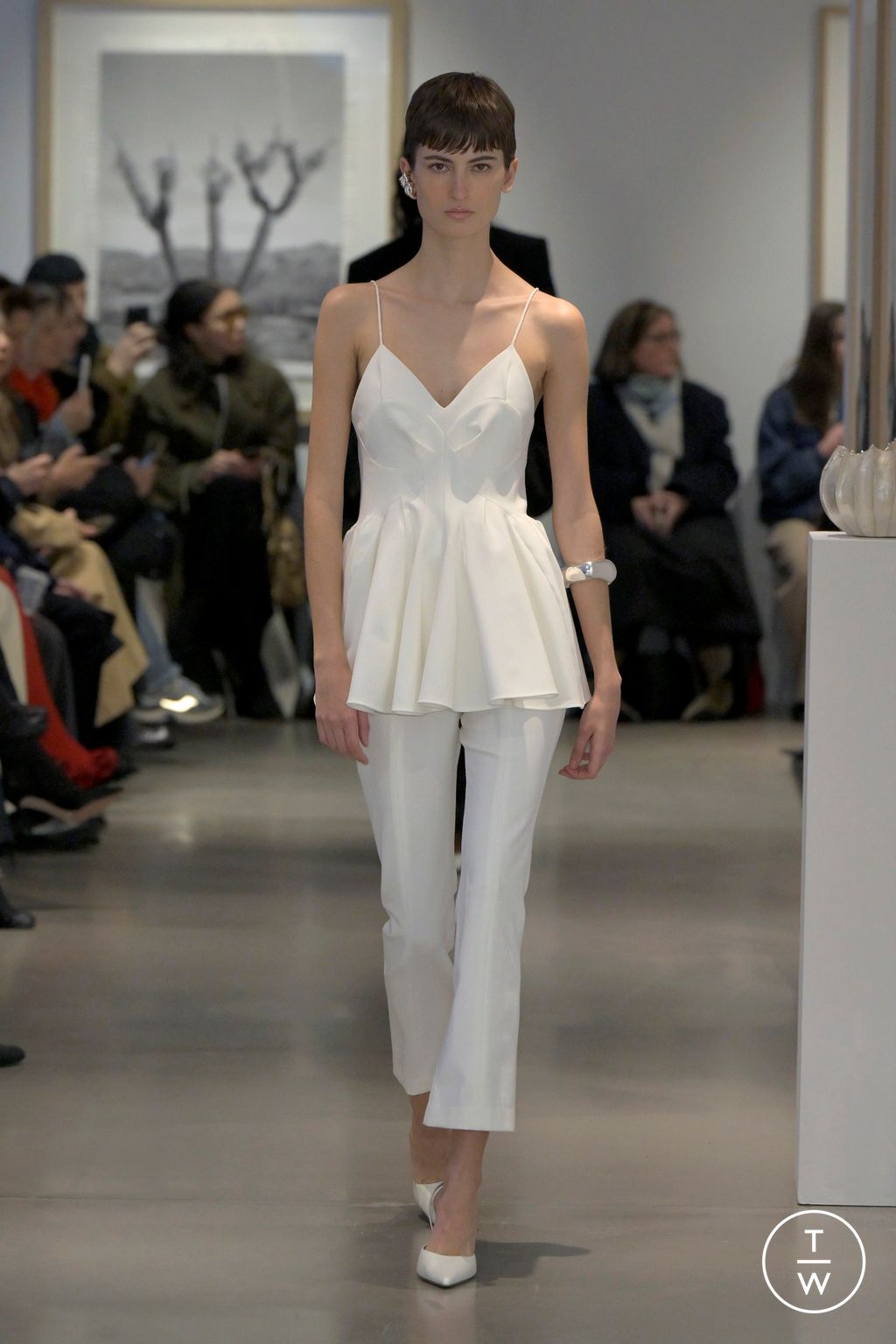 Fashion Week New York Fall/Winter 2025 look 16 from the Ashlyn collection womenswear