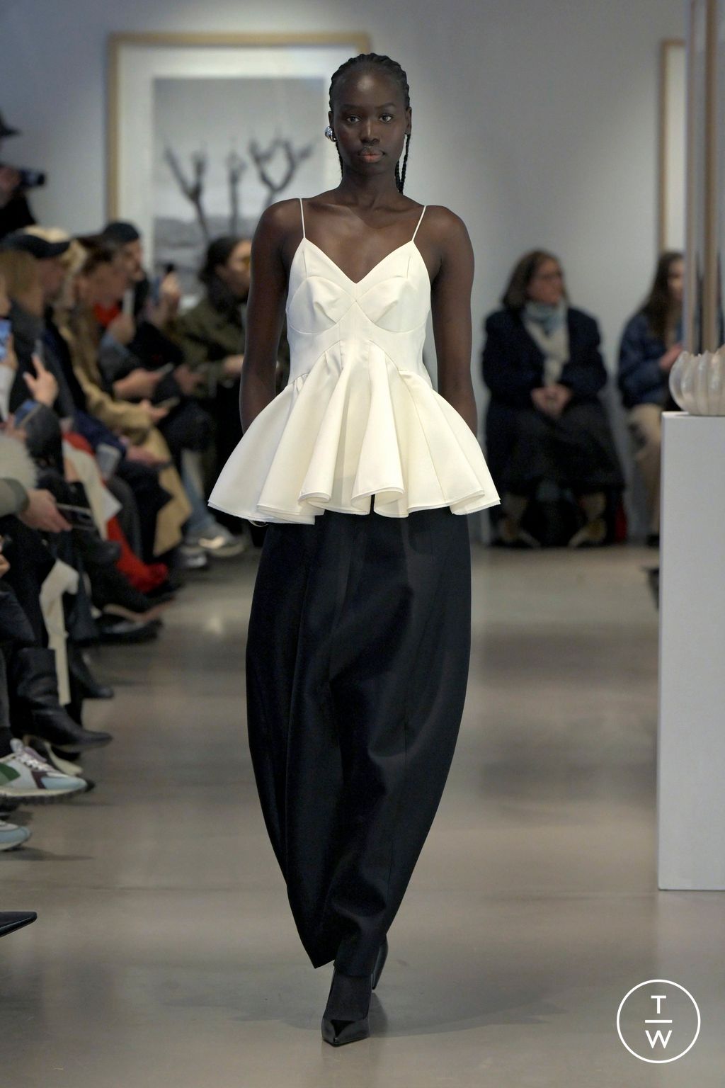 Fashion Week New York Fall/Winter 2025 look 24 from the Ashlyn collection womenswear