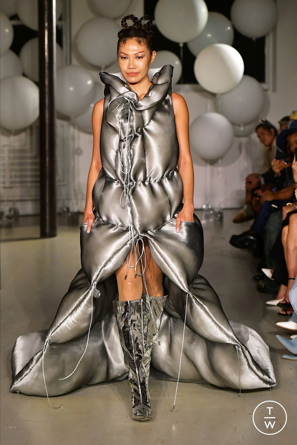 Fashion Week New York Spring/Summer 2024 look 19 from the Ashlyn So collection 女装
