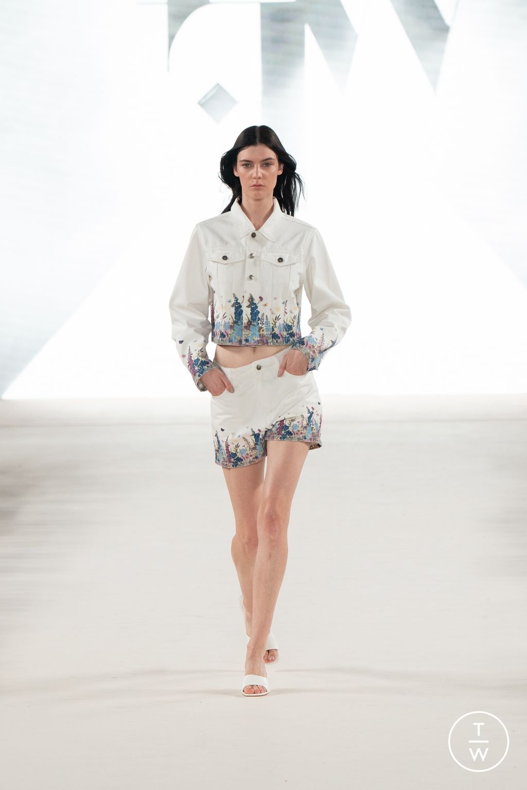 Fashion Week Paris Spring/Summer 2025 look 2 from the Kaf by Kaf - Saudi 100 collection womenswear
