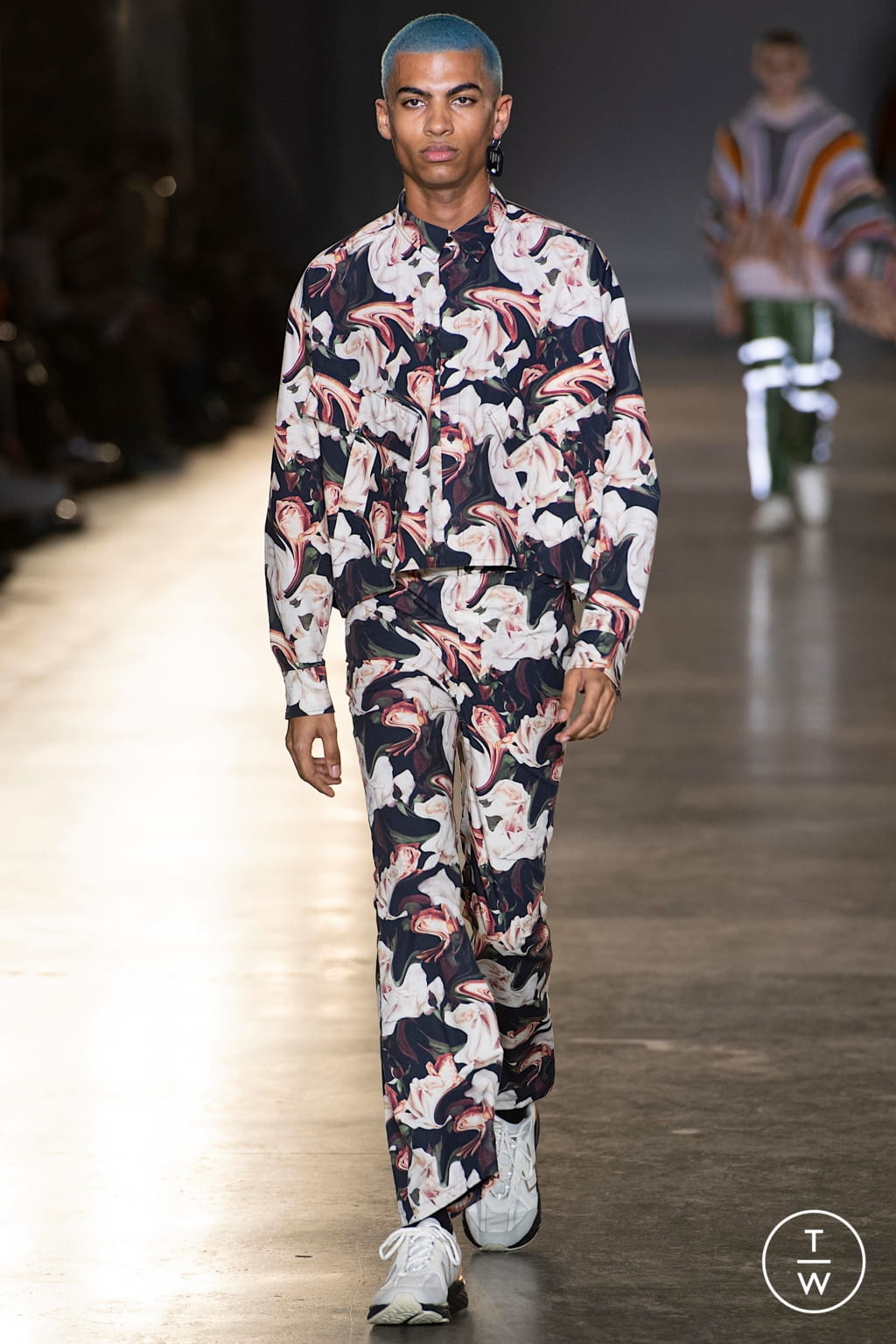 Fashion Week London Fall/Winter 2020 look 12 from the Astrid Andersen collection 男装