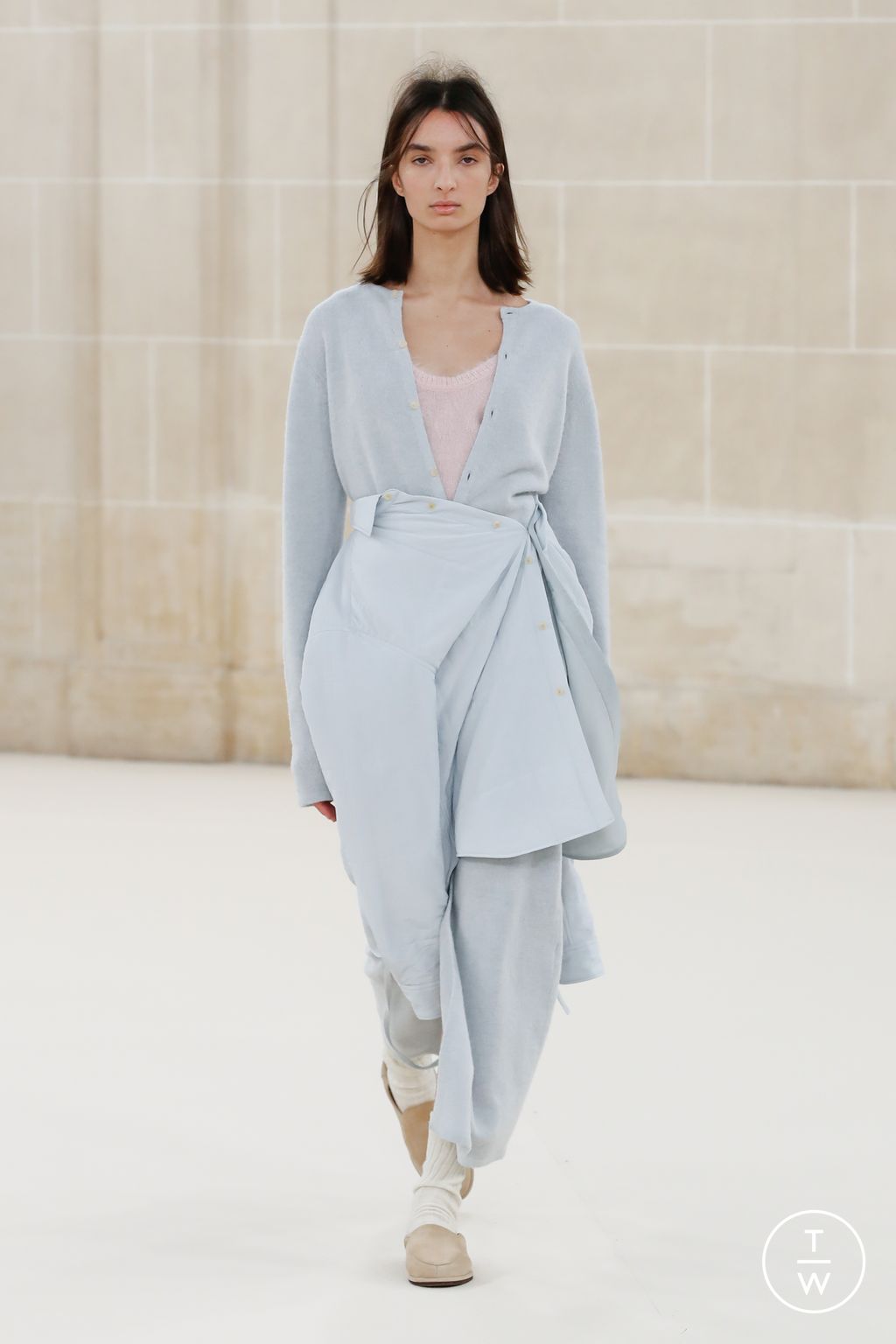 Fashion Week Paris Fall/Winter 2023 look 4 de la collection AURALEE menswear