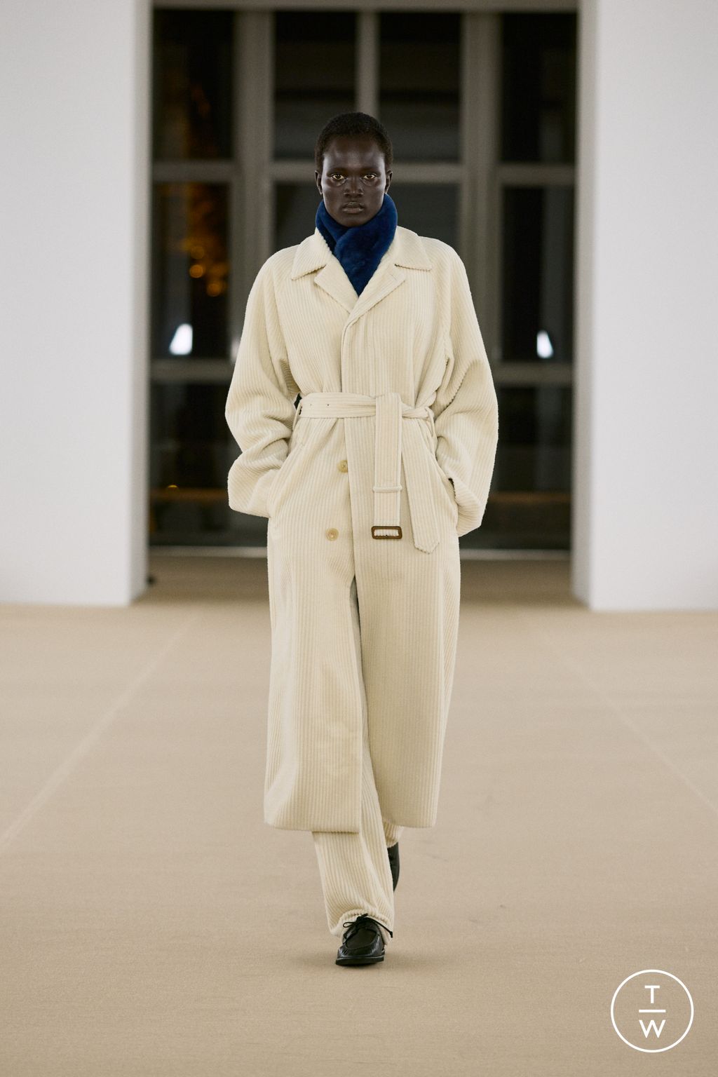 Fashion Week Paris Fall/Winter 2026 look 15 de la collection AURALEE menswear