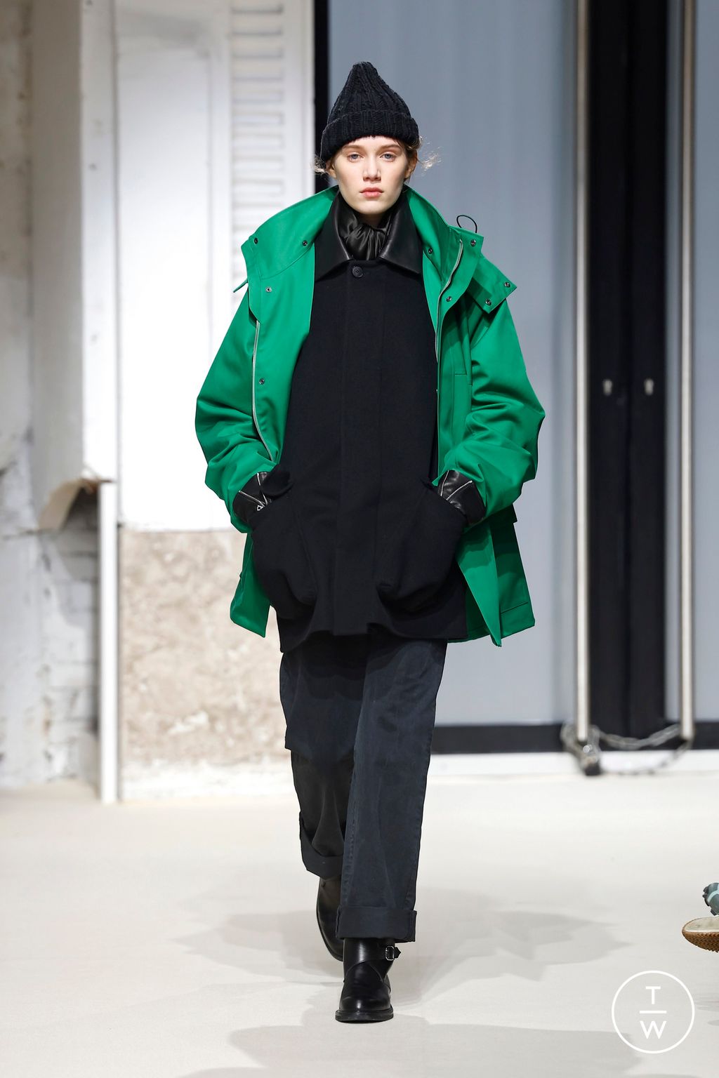 Fashion Week Paris Fall/Winter 2025 look 39 de la collection AURALEE menswear