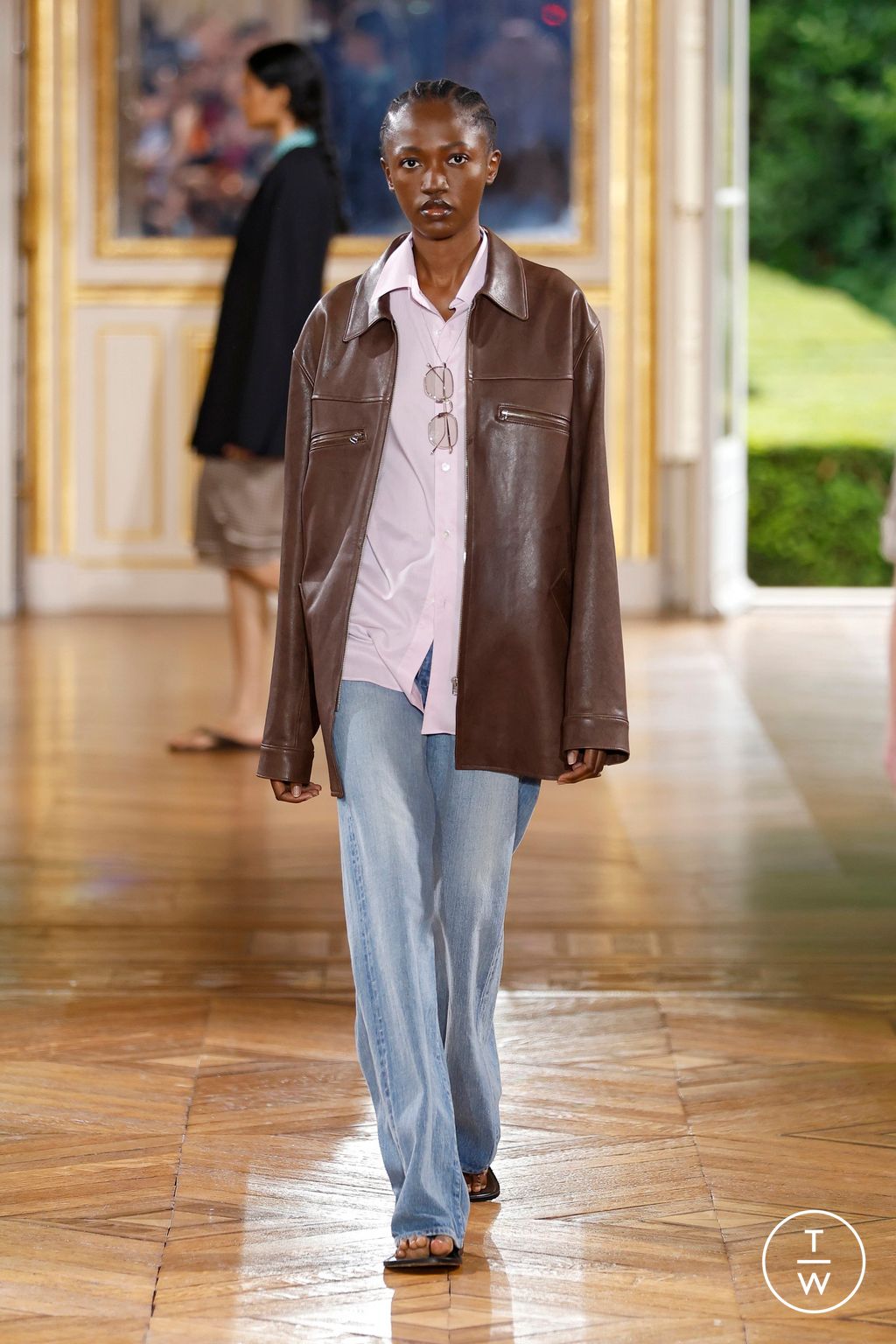 Fashion Week Paris Spring-Summer 2025 look 32 de la collection AURALEE menswear