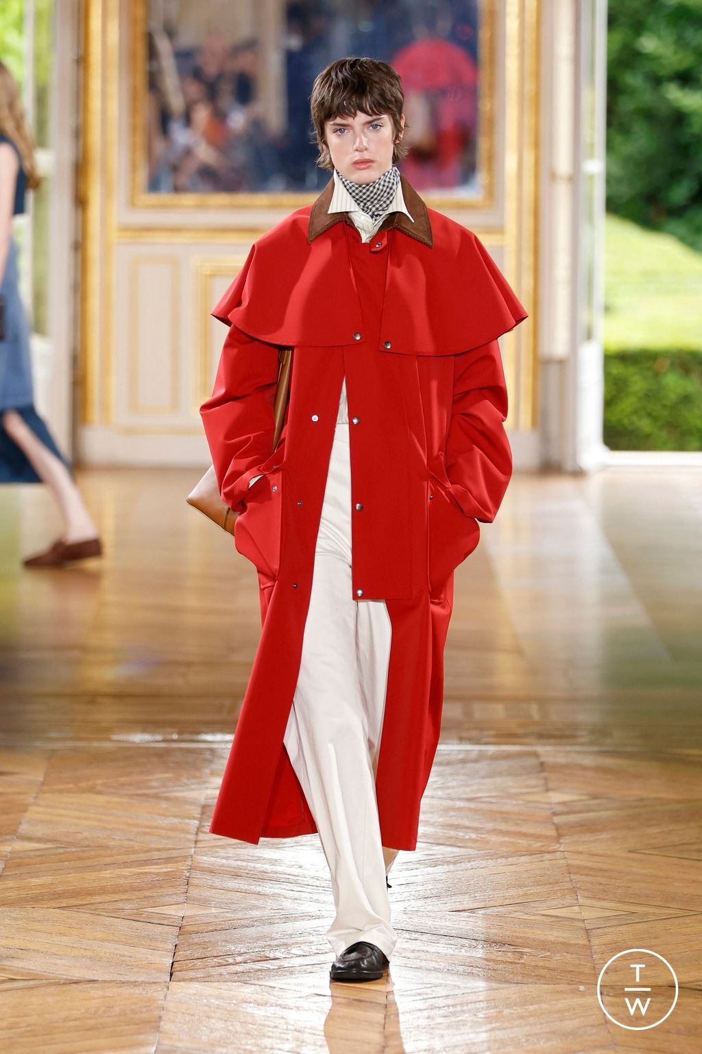 Fashion Week Paris Spring-Summer 2025 look 39 from the AURALEE collection 男装