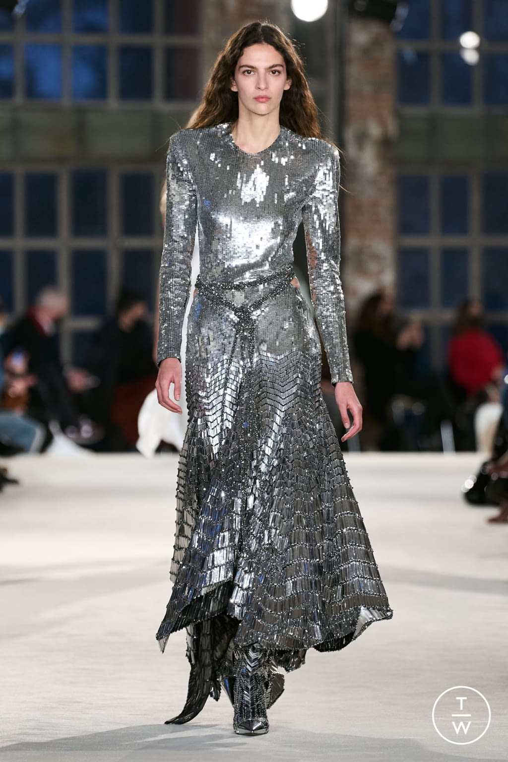 Fashion Week Paris Spring/Summer 2022 look 3 de la collection Alexandre Vauthier couture