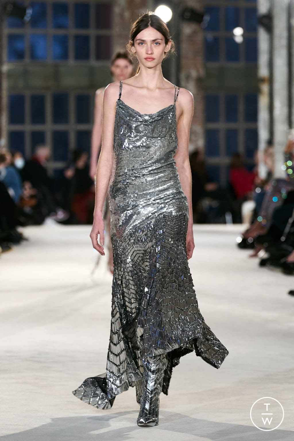 Fashion Week Paris Spring/Summer 2022 look 7 from the Alexandre Vauthier collection 高级定制