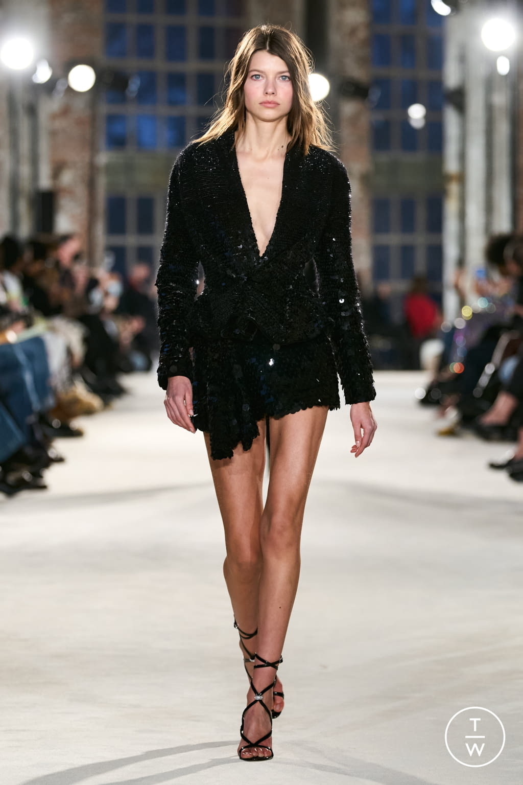 Fashion Week Paris Spring/Summer 2022 look 23 from the Alexandre Vauthier collection couture