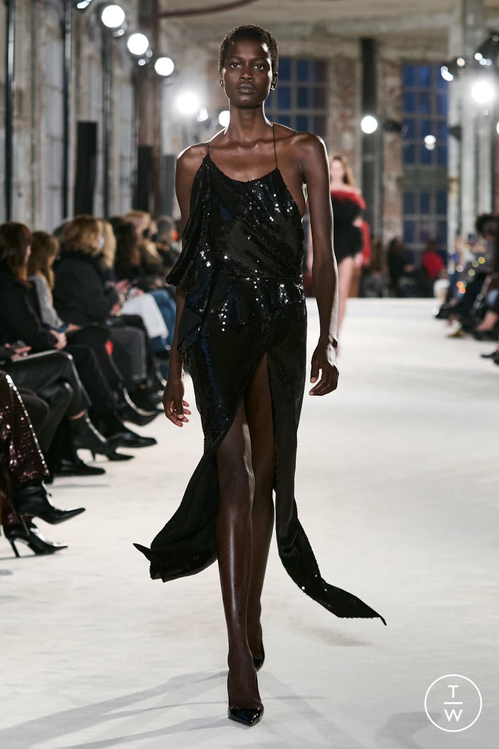 Fashion Week Paris Spring/Summer 2022 look 26 from the Alexandre Vauthier collection couture