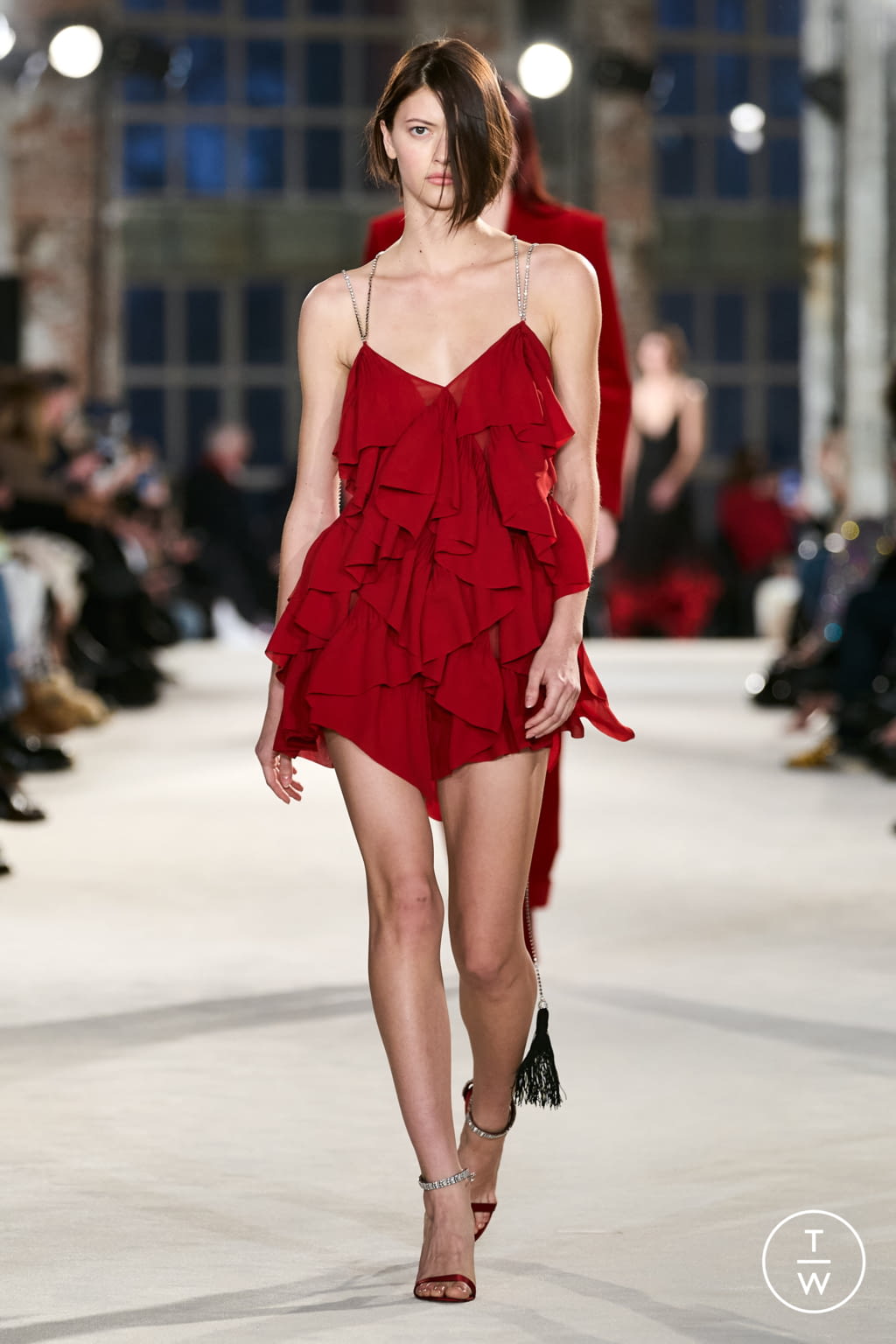 Fashion Week Paris Spring/Summer 2022 look 29 from the Alexandre Vauthier collection couture