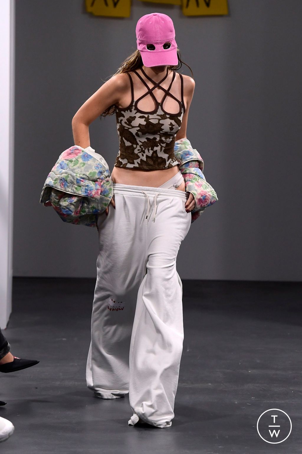 Fashion Week Milan Spring/Summer 2024 look 20 from the AVAVAV collection womenswear