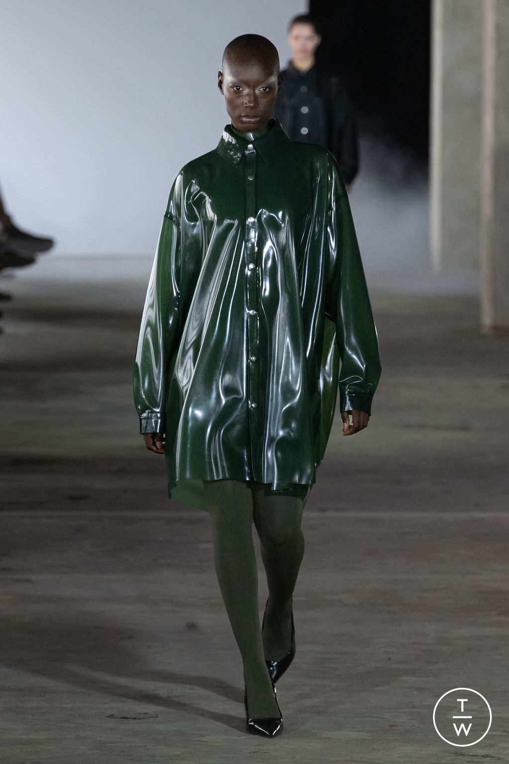 Fashion Week Paris Fall/Winter 2024 look 11 from the AVELLANO collection womenswear
