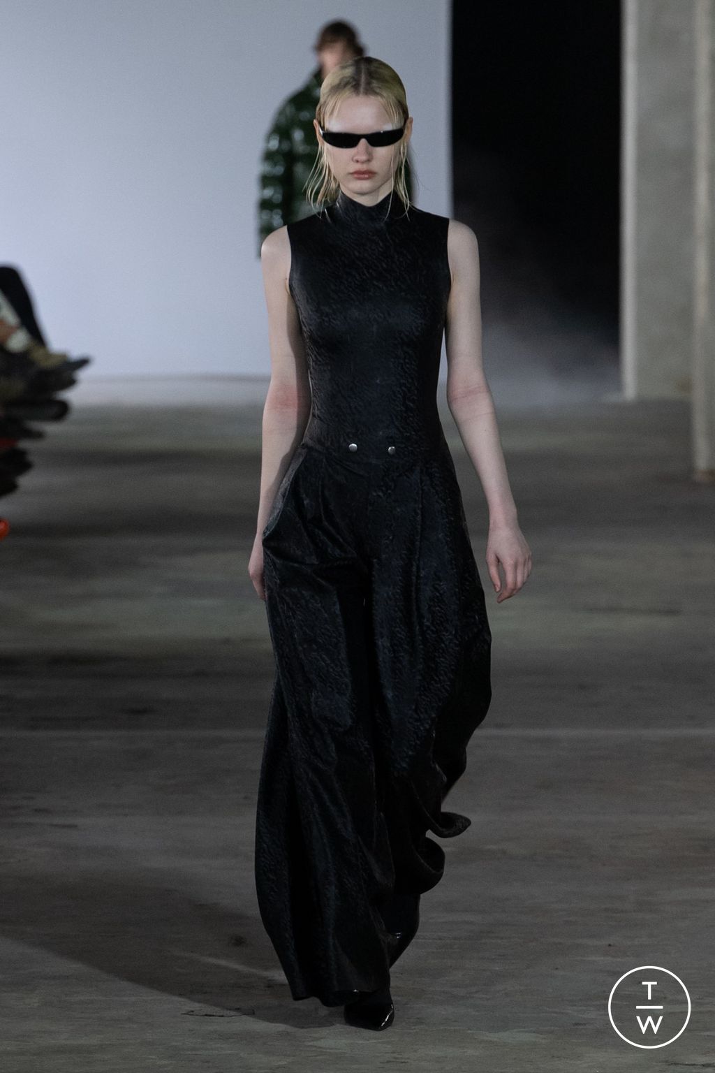 Fashion Week Paris Fall/Winter 2024 look 29 from the AVELLANO collection womenswear