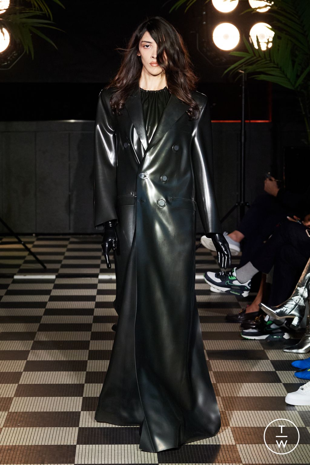 Fashion Week Paris Spring/Summer 2023 look 9 from the AVELLANO collection 女装